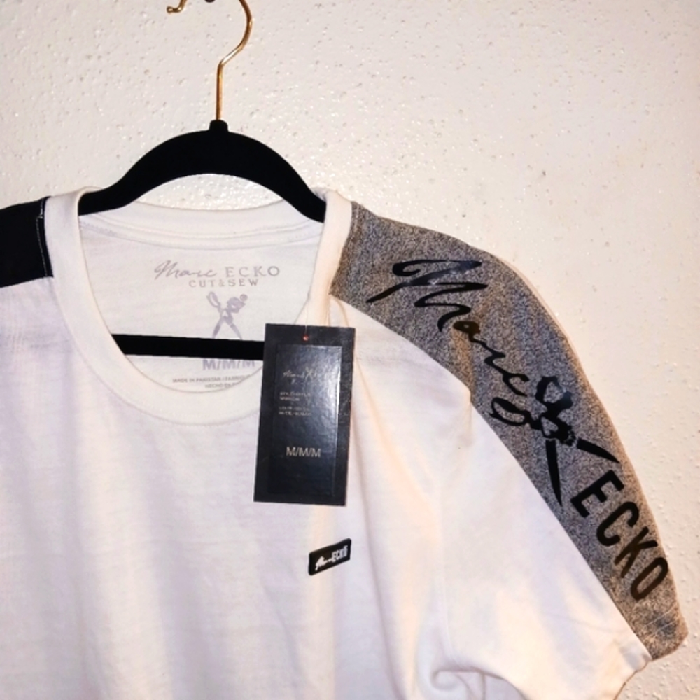 Marc Ecko Medium white gray black